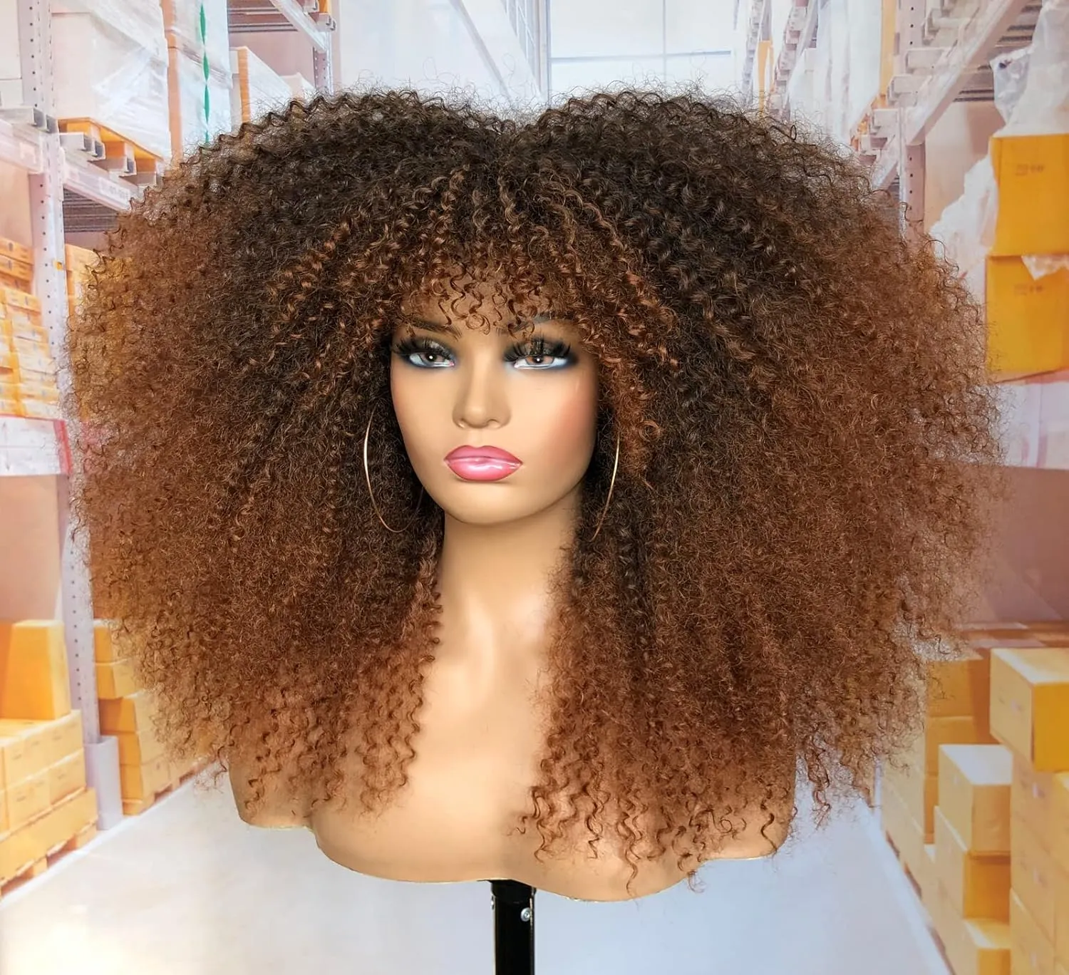 18Inch Long Curly Wig With Bangs for Black Women Afro Bomb Kinky Curly Wig Fluffy and Soft Synthetic Hair（Black to Brown）