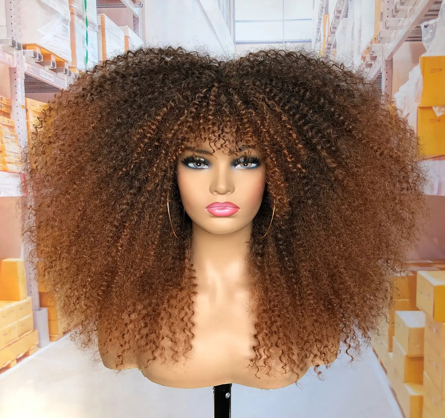 18Inch Long Curly Wig With Bangs for Black Women Afro Bomb Kinky Curly Wig Fluffy and Soft Synthetic Hair（Black to Brown）