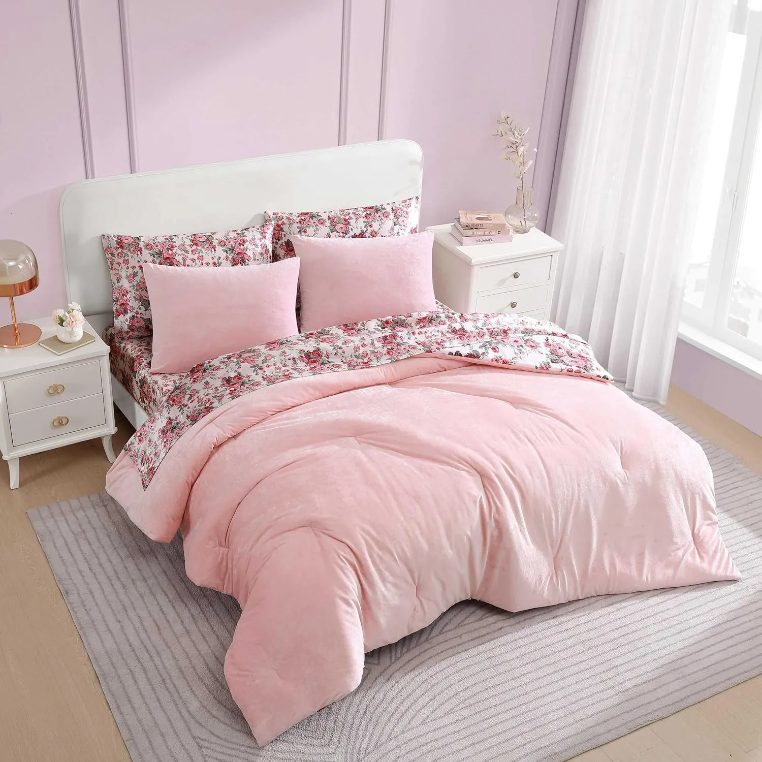 Betsey Johnson - Comforter Set, Luxuriously Soft Bedding with Matching Shams, Chic Bedding Set, Oeko-Tex Certified (Velvet Solid Pink, Full/Queen)