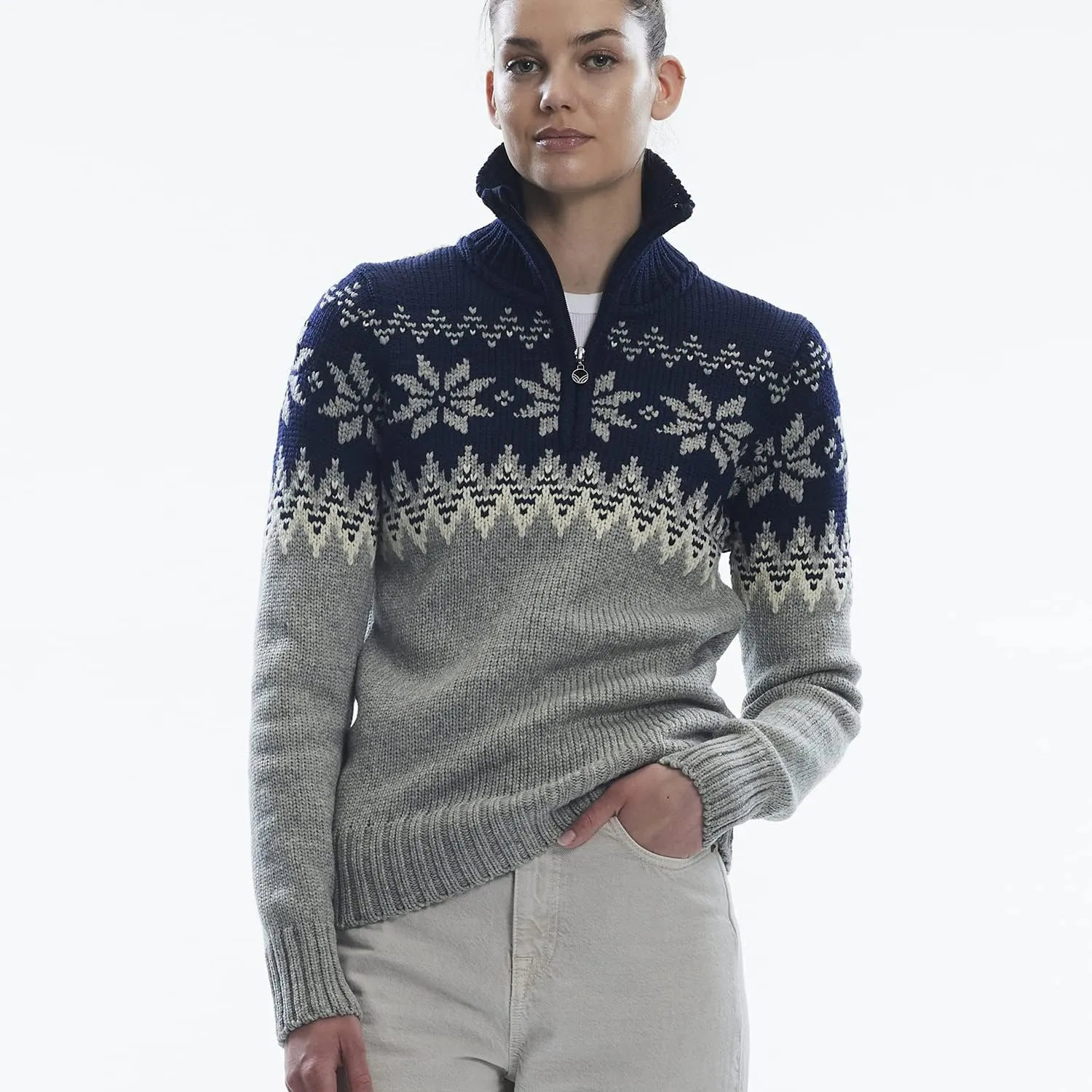 Dale of Norway Myking Women’s Sweater - Sweaters for Women - 100% Merino Wool Pullover - Modern Feminine Fit Ladies Sweaters