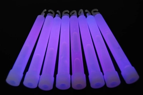 DirectGlow 6 inch 15mm Premium Bright Neon Glow Sticks with Lanyards Glow Party Supply Birthday Holiday 10-12 Hour Glow (Purple, 100 Count)
