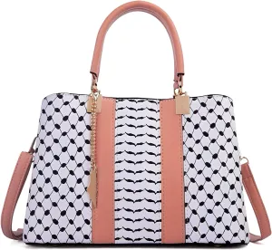 EXCLUSIVE HANDBAG INSPIRED BY THE KEFFIYEH