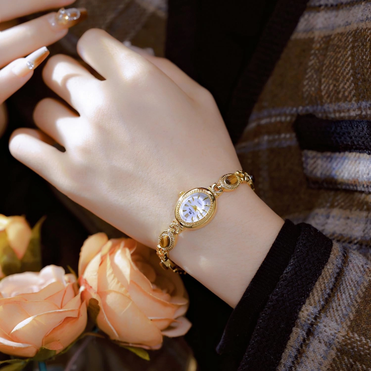 FANMIS Gold Tone Watches for Women with Small Vintage Bracelet Elegant Jade Oval Dial Dress Watch Fashion Quartz Wrist Watch Waterproof Watch