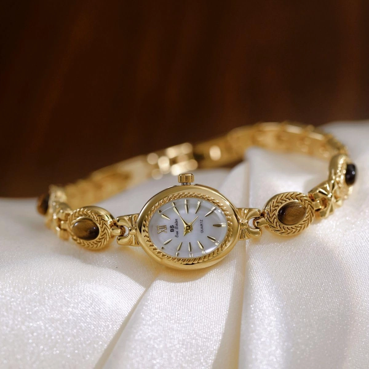 FANMIS Gold Tone Watches for Women with Small Vintage Bracelet Elegant Jade Oval Dial Dress Watch Fashion Quartz Wrist Watch Waterproof Watch