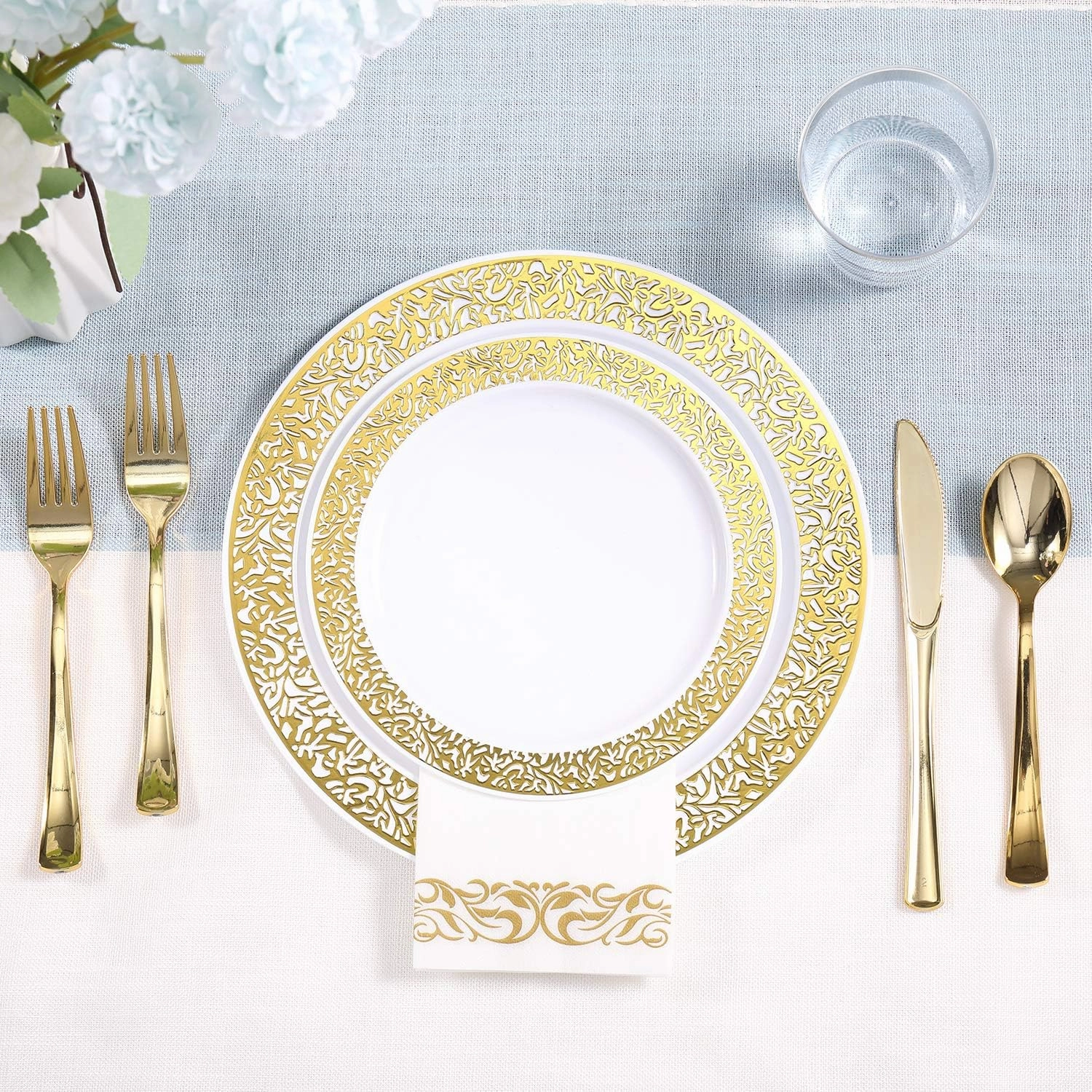 FOCUSLINE 350 Ct Gold Dinnerware Set for 50 Guests, Gold Lace Plastic Plates Disposable Heavy Duty, Including 50 Dinner & Dessert Plates, Cups, Napkins, Cutlery Set