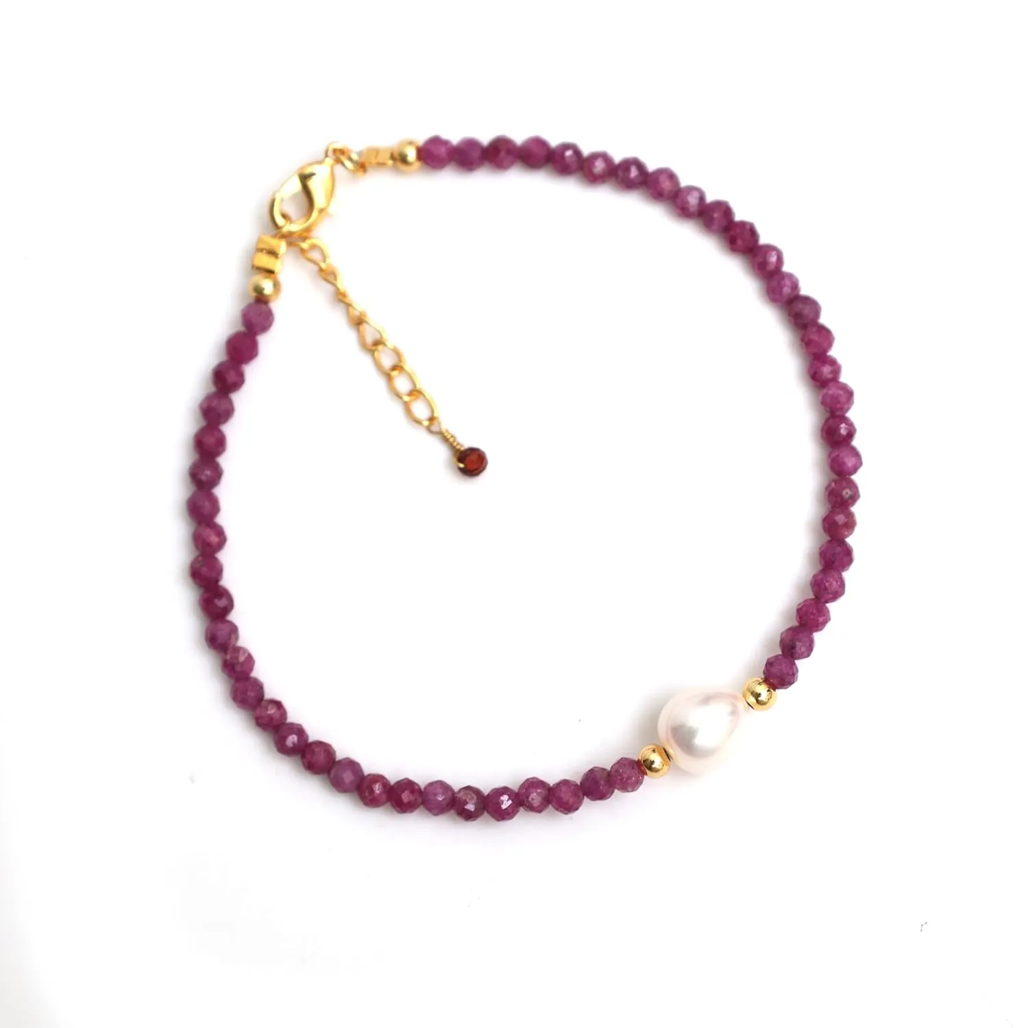 Gempires Pink Ruby Beaded Bracelets with Pearl Choker Crystal Jewelry July Birthstone Gifts 7.5 Inch Gold Plated Lightweight Gemstone Bracelets Gifts for All Occasions