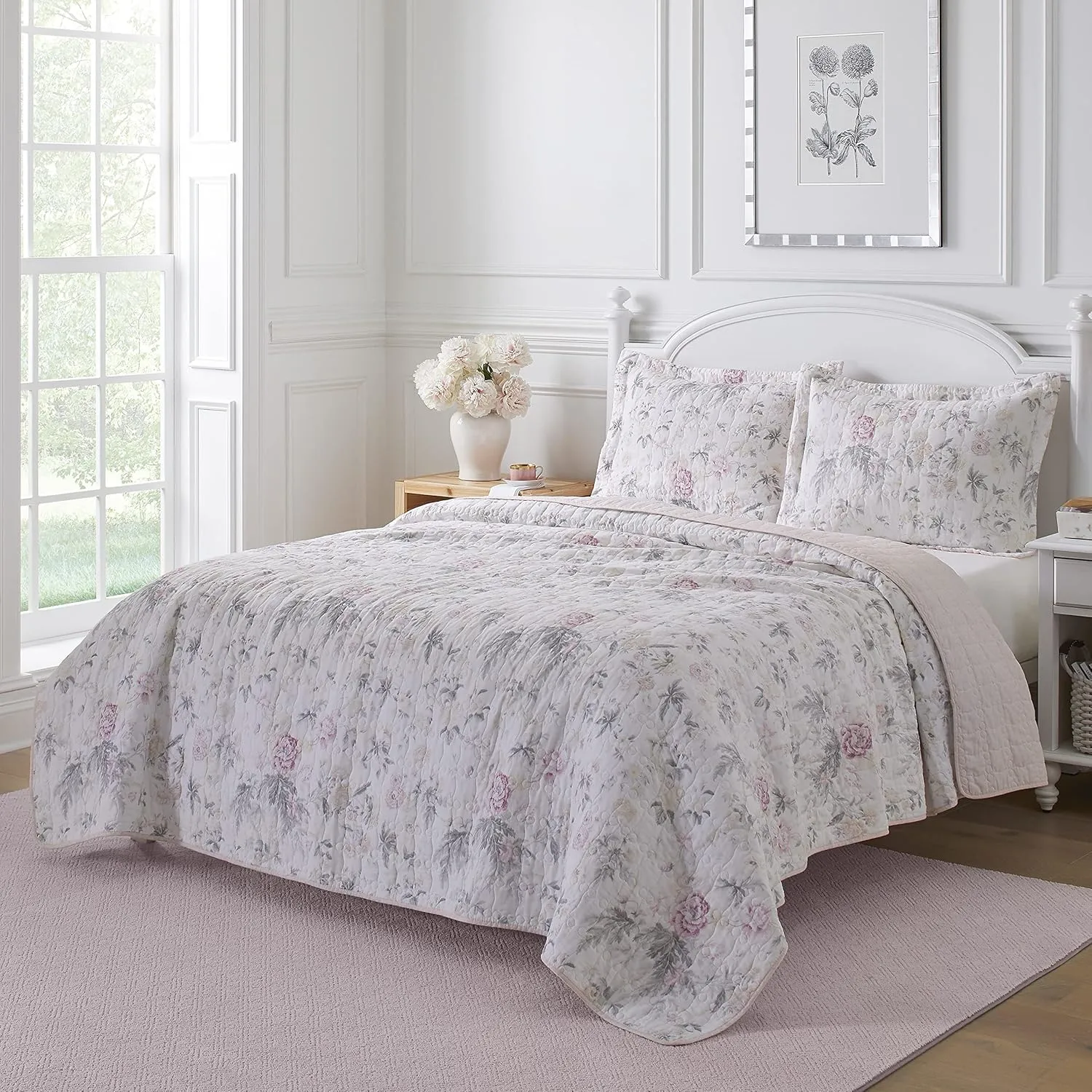 Laura Ashley - Twin Quilt Set, Reversible Cotton Bedding with Matching Sham, Lightweight Home Decor for All Seasons (Breezy Floral Pink/Grey, Twin)