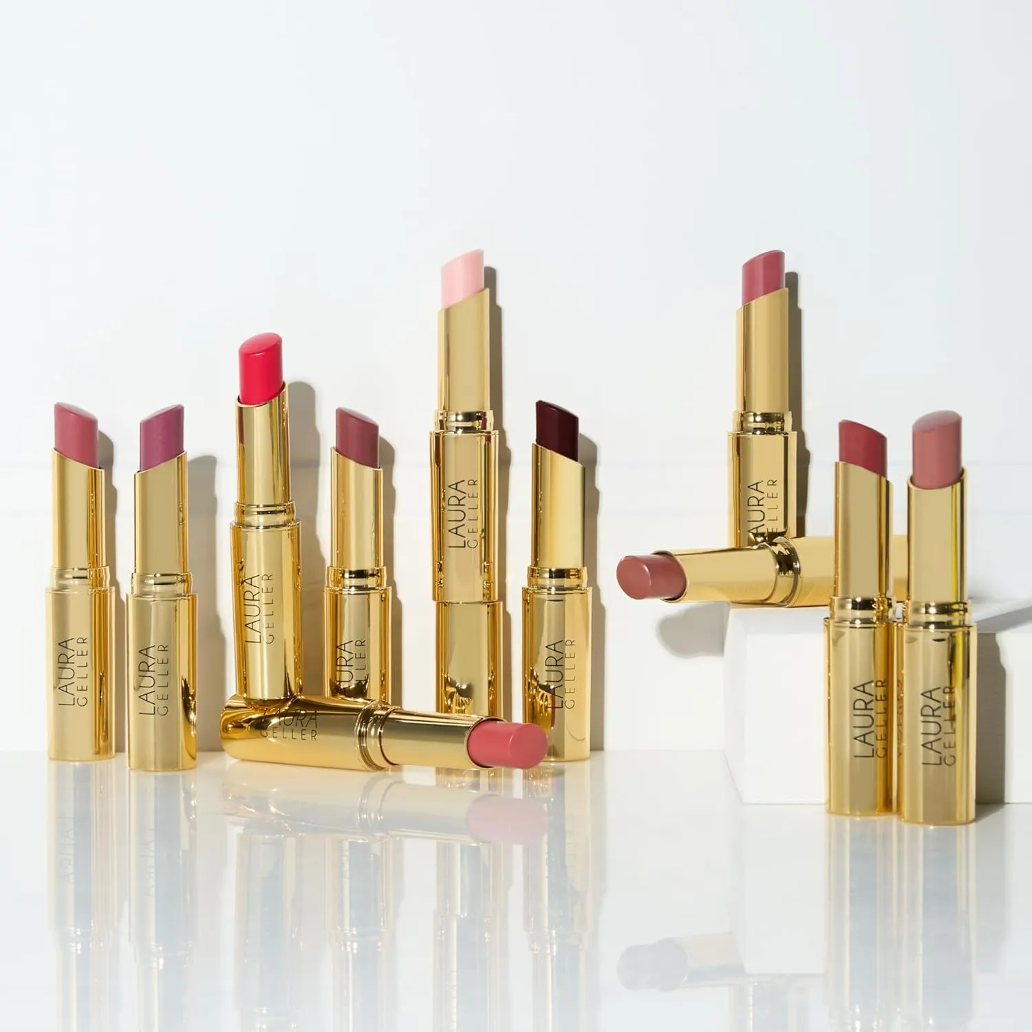 LAURA GELLER NEW YORK Jelly Balm Moisturizing Tinted Lip Balm - In the Buff - Hydrating Vitamin E - Semi-Shine Finish