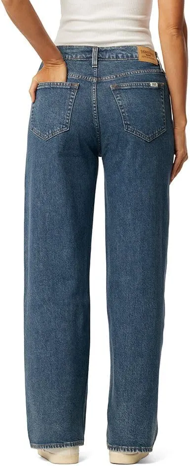 Levi Strauss Signature Gold Womens Heritage Original Wide Leg Jeans