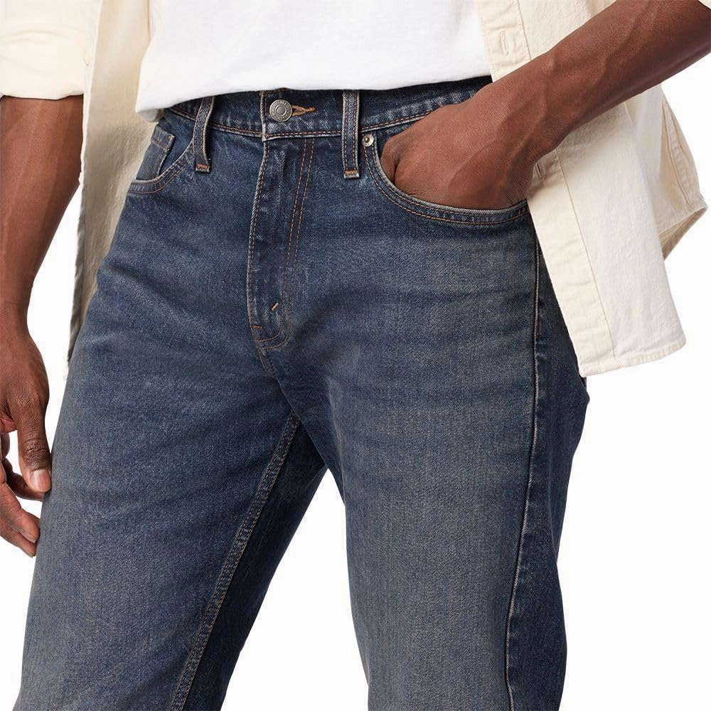 Levi Strauss Signature Gold Men's Slim Straight Jeans (Available in Big & Tall)
