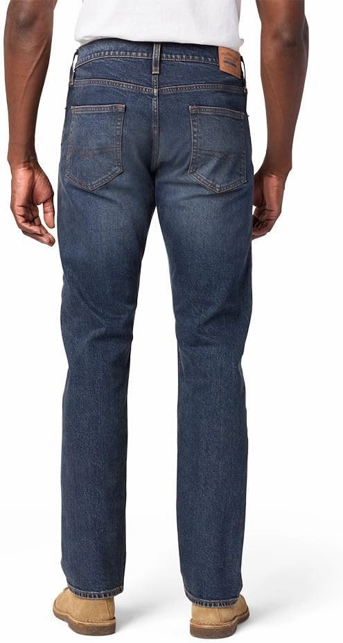 Levi Strauss Signature Gold Men's Slim Straight Jeans (Available in Big & Tall)