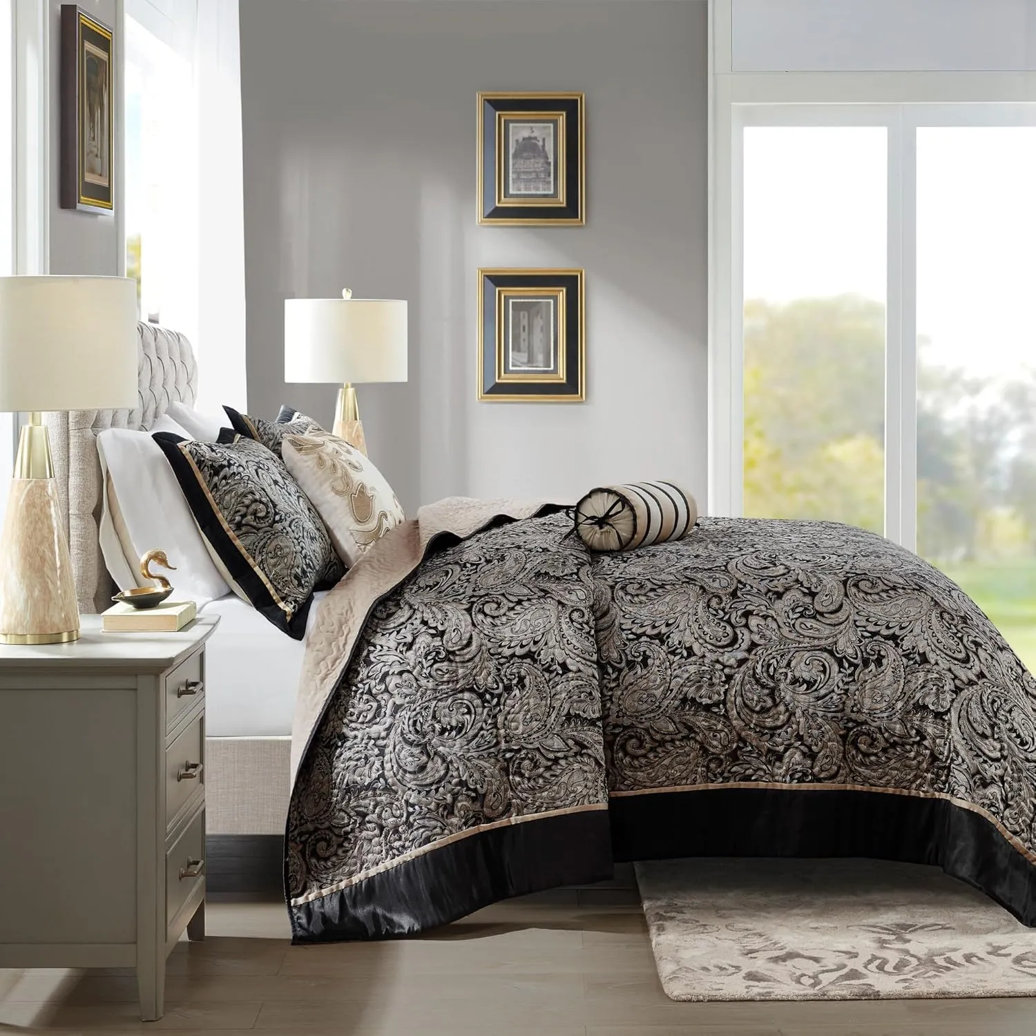 Madison Park Aubrey Reversible Quilted Bedspread Set, Solid Reverse Summer Breathable, Lightweight All Season Bedding Layer, Matching Shams, Bedspread King(120"x118"), Black 5 Piece