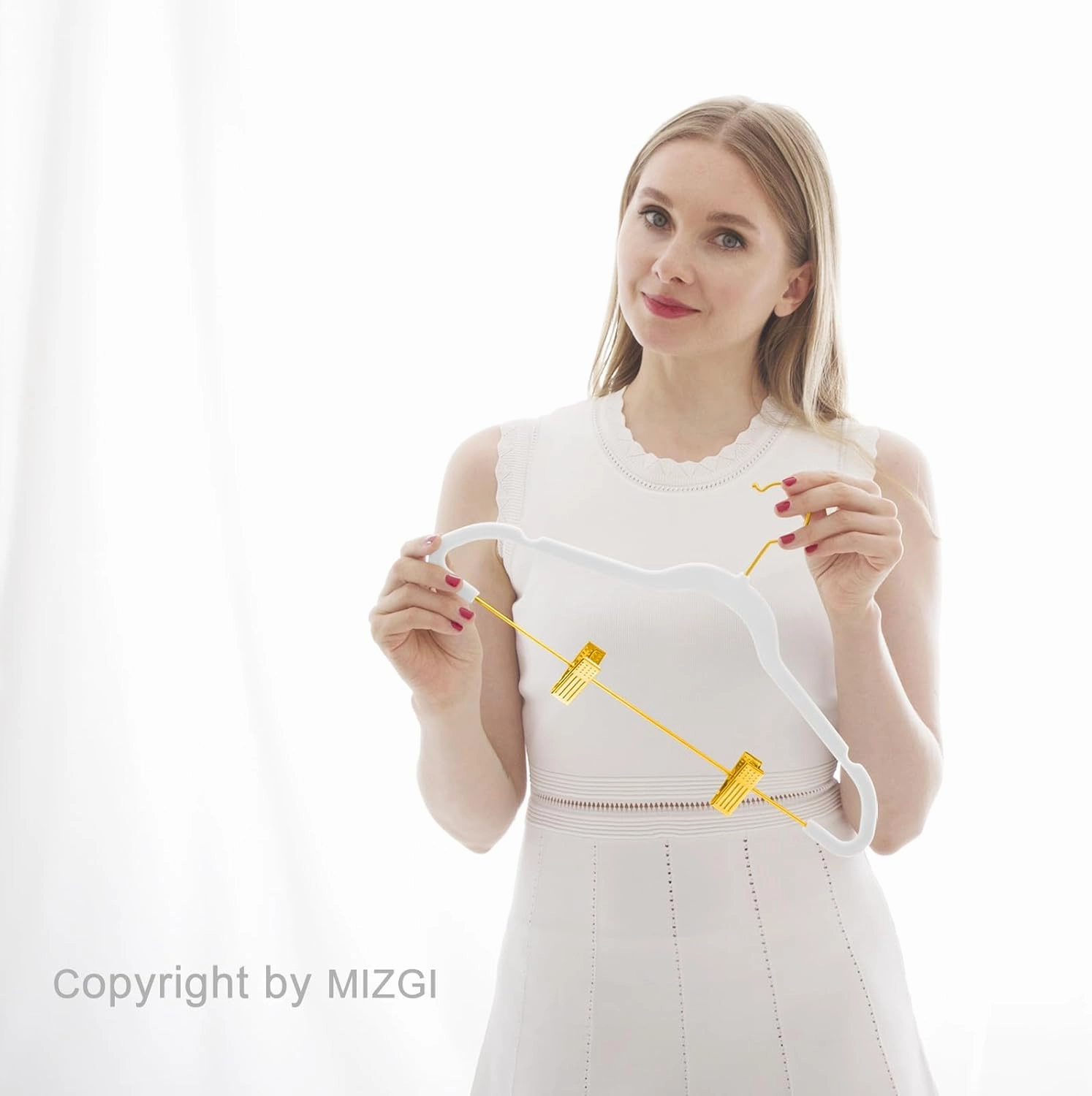 MIZGI Premium Velvet Pants Hangers with Adjustable Clips (Pack of 20) Slim Skirt Hangers- Non Slip Felt Outfit Dress Hanger White - Gold Hooks,Space Saving Shirt Clothes Hanger