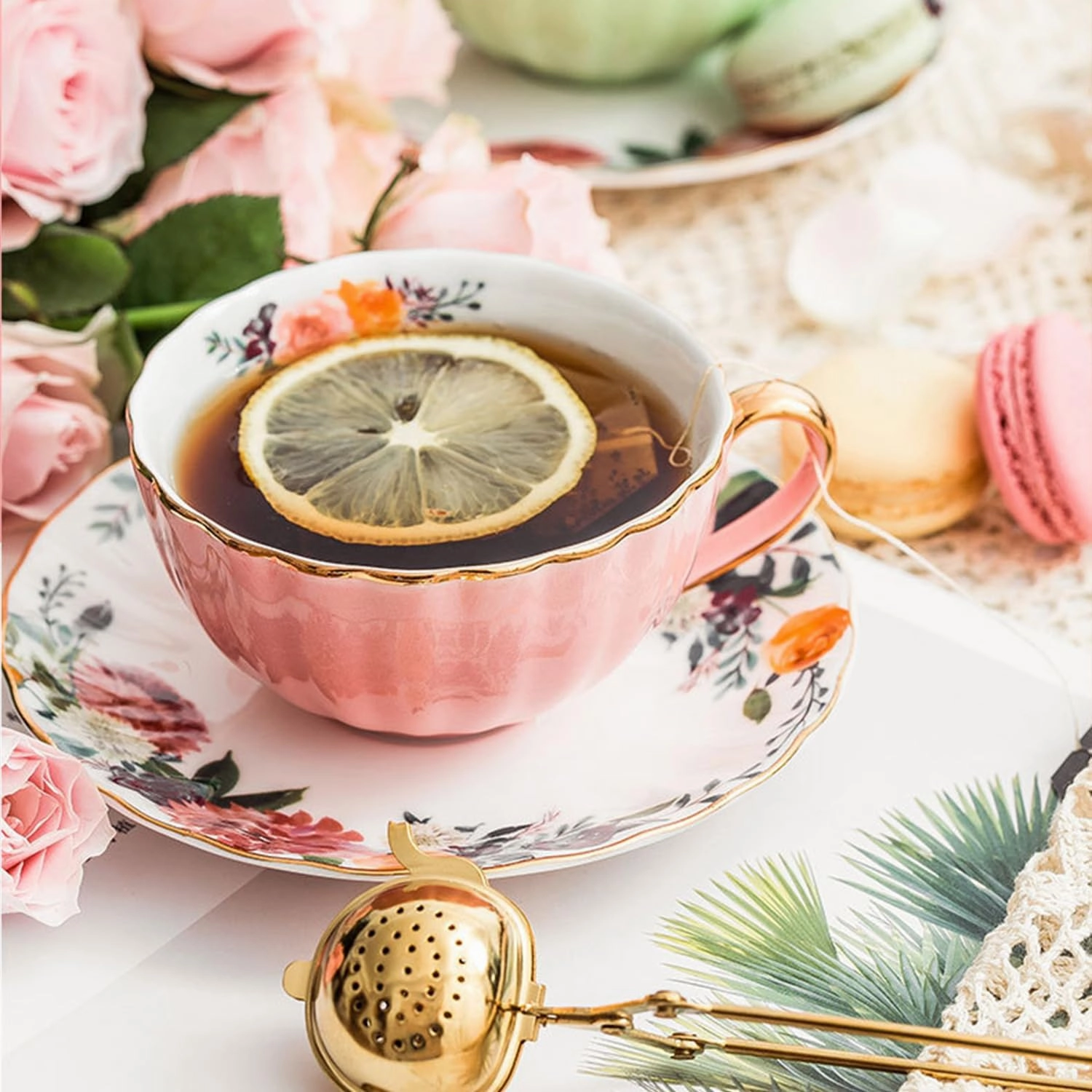 ONEUSTAR Tea Cup and Saucer Set for 2 Bone China English Tea Cup Floral Teacups Coffee Latte Mugs for Mother's Day Women Birthday Party Gifts, 8 Oz