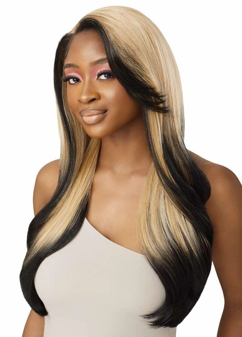 Outre Lace Front Wig - Melted Hairline - Presley (DRST2/ROSE BROWN)