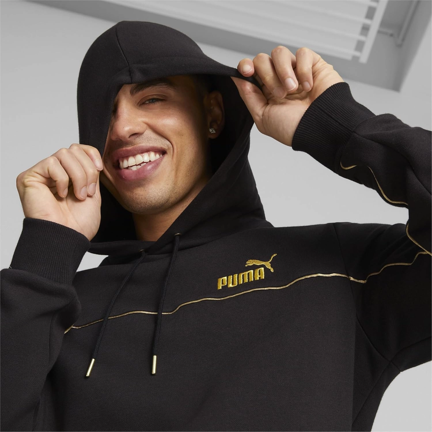 PUMA Men's Graphic Hoodie