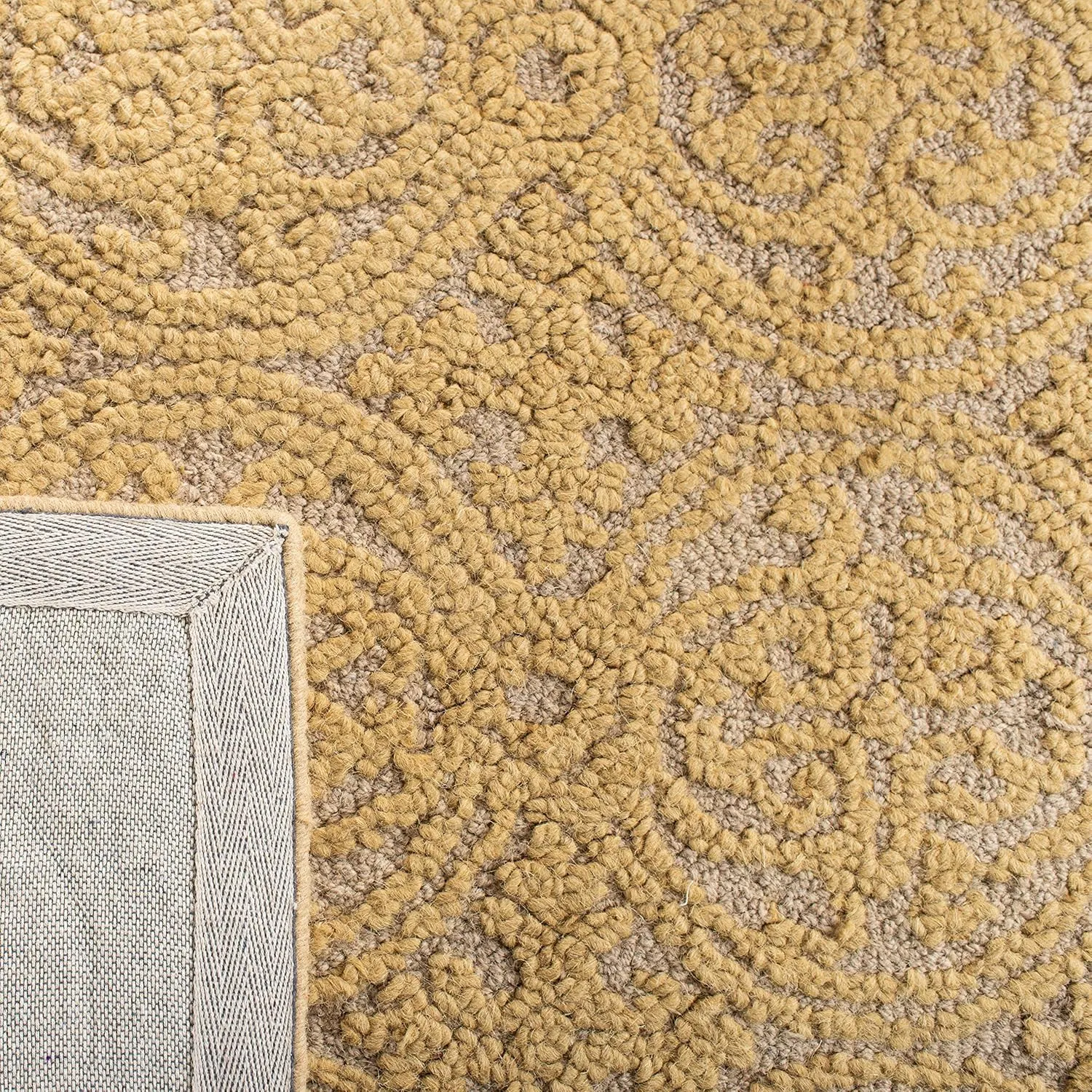 SAFAVIEH Cambridge Collection Area Rug - 8' Square, Light Gold & Dark Gold, Handmade Moroccan Wool, Ideal for High Traffic Areas in Living Room, Bedroom (CAM233A)