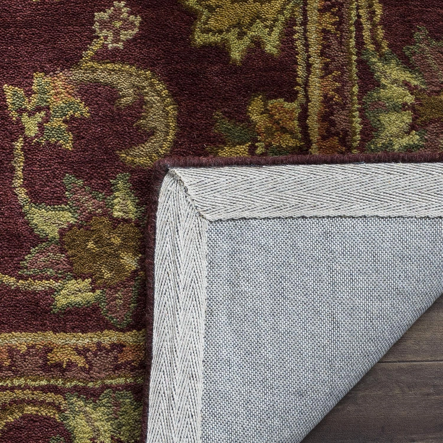 SAFAVIEH Antiquity Collection 7'6" x 9'6" Wine / Gold AT52B Handmade Traditional Oriental Premium Wool Area Rug