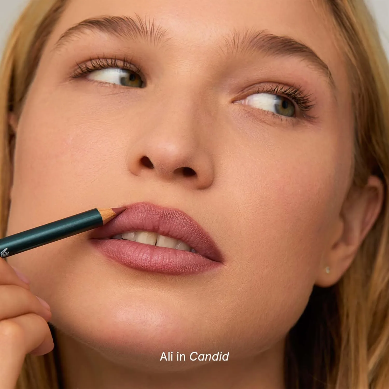 SOSHE Beauty - Soft Glide Lip Liner | Rich, Hydrating Formula | Glides Smoothly, No Skipping or Dragging | Cruelty-Free, Certified Plastic Negative (Candid - Warm Nude)