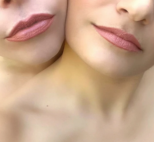 St Renais Lip   Cheek Tint