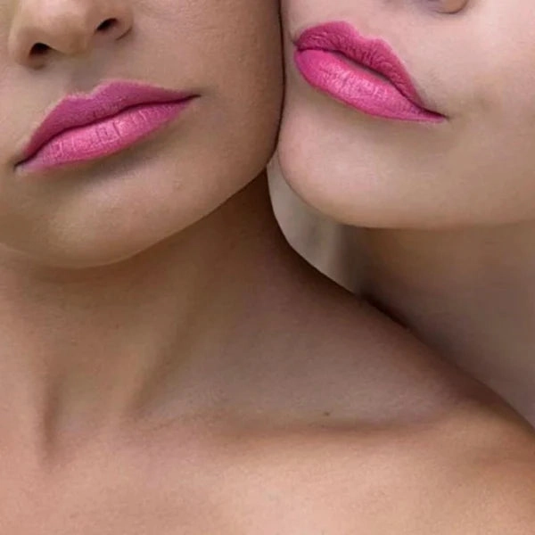 St Renais Lip   Cheek Tint