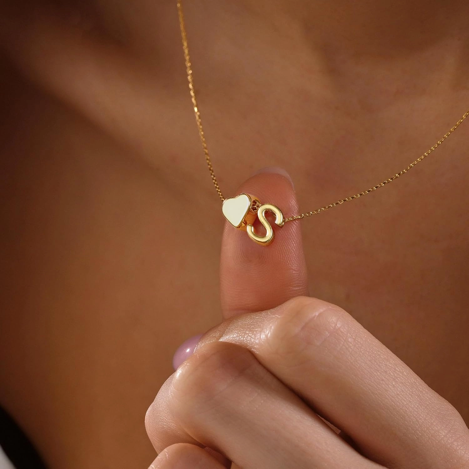 Turandoss Gold/Silver Heart Initial Necklace for Women Teen Girls - 18K Gold Plated Letter A-Z Pendant Necklace Dainty Heart Necklaces Tiny Initial Necklaces Birthday Gifts for Women Jewelry