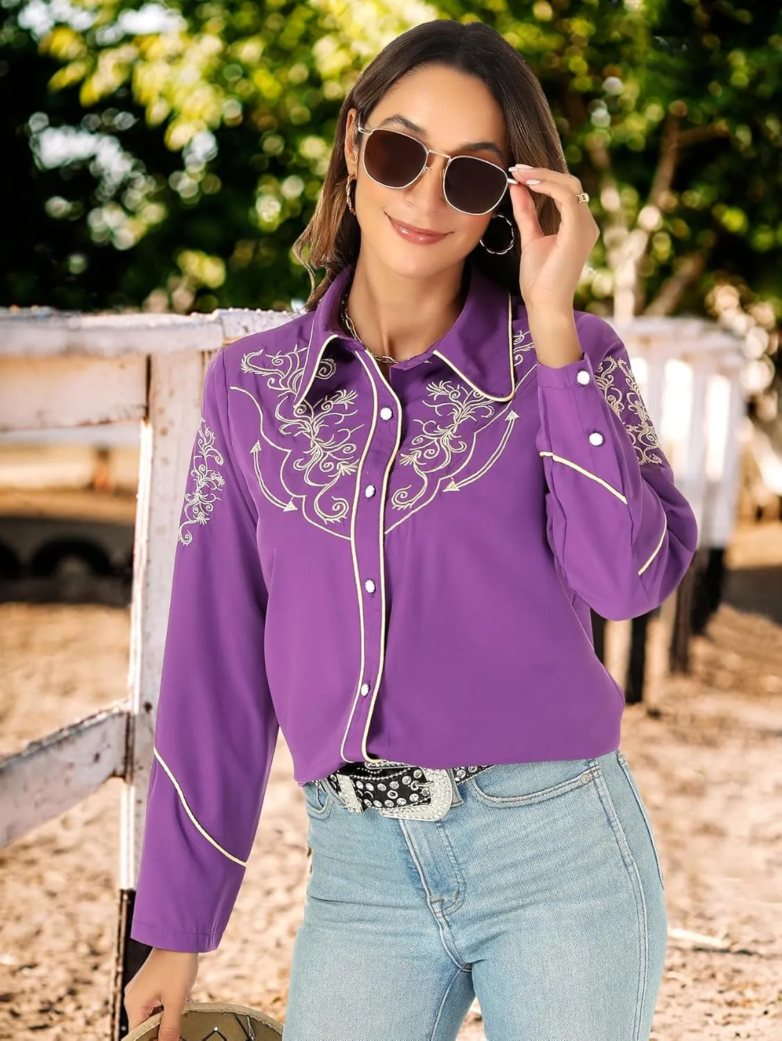 Western Shirts for Women Cowgirl Sexy Dressy Long Sleeve Black Embroidered Button Up Ladies Blusas Vaqueras para Mujer